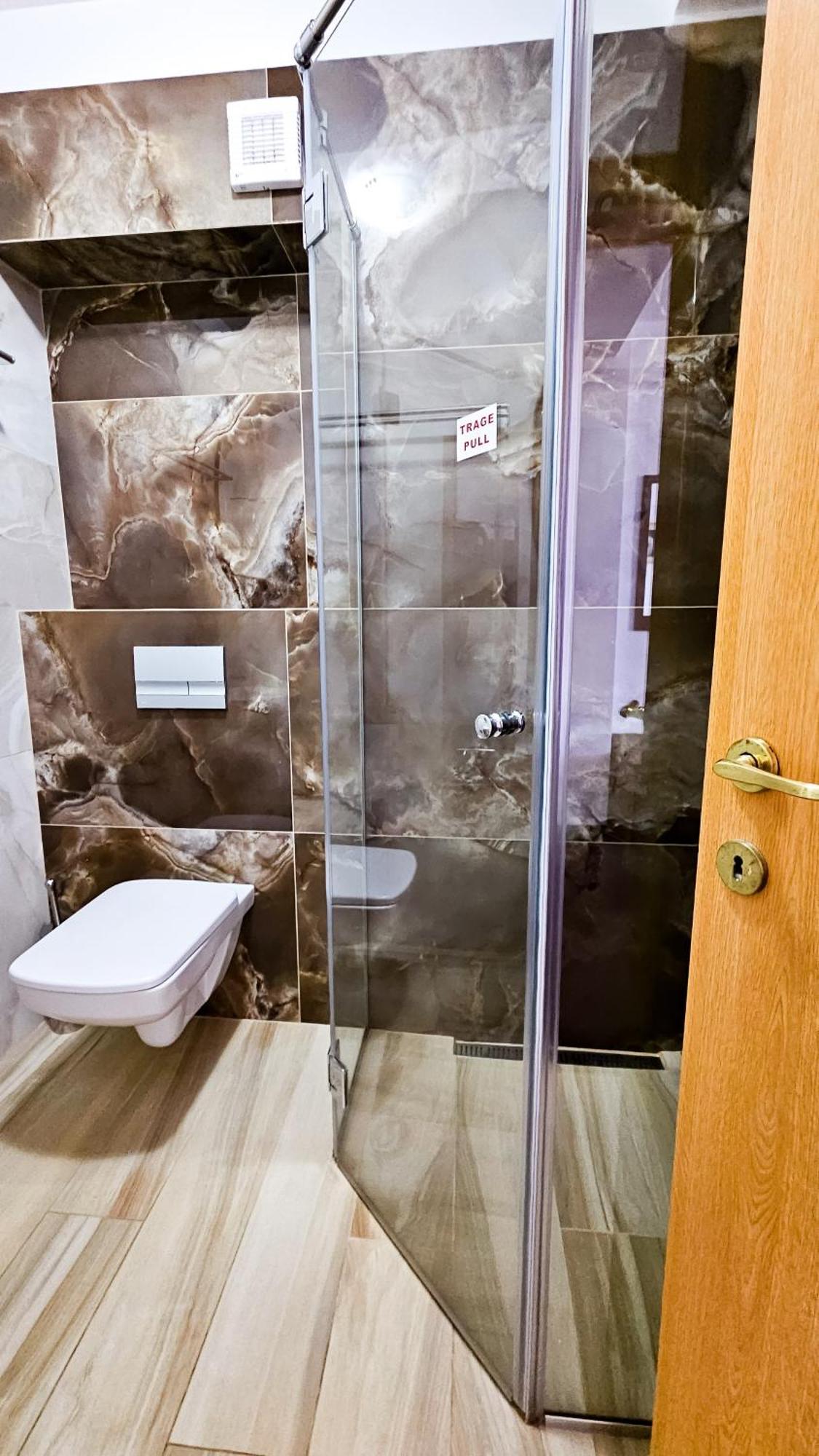 Hotel Eden Σίμπιου Εξωτερικό φωτογραφία