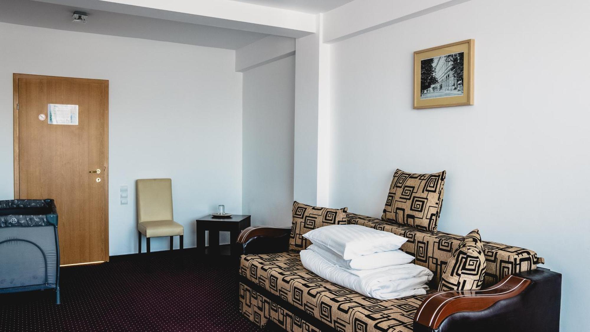 Hotel Eden Σίμπιου Εξωτερικό φωτογραφία