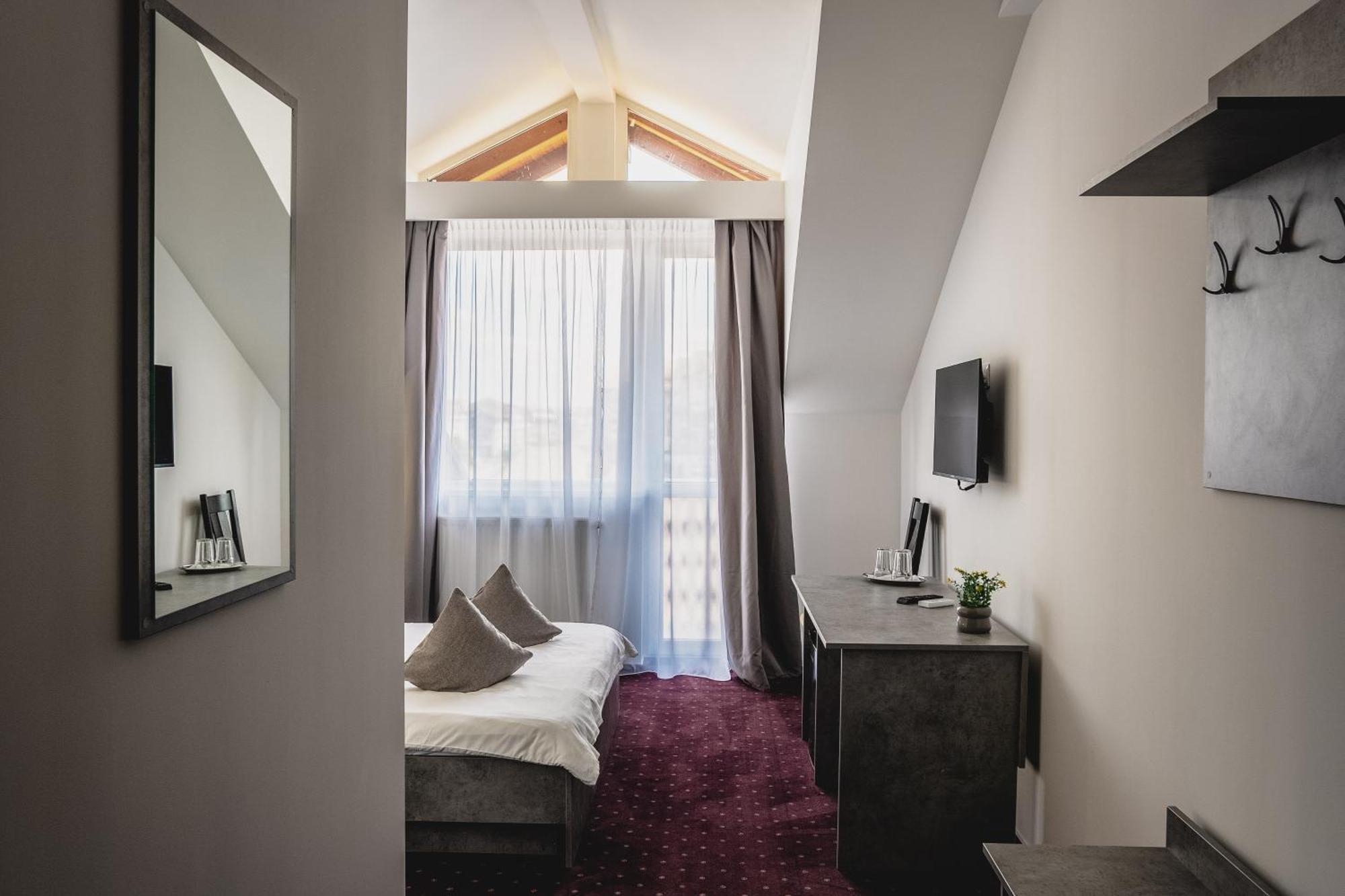Hotel Eden Σίμπιου Εξωτερικό φωτογραφία